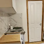 Cockfosters - Apartment - Sleeps 3 - Near Underground
